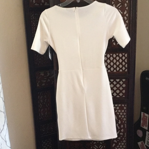 Stunning Lulus Mini - Picture 2 of 8